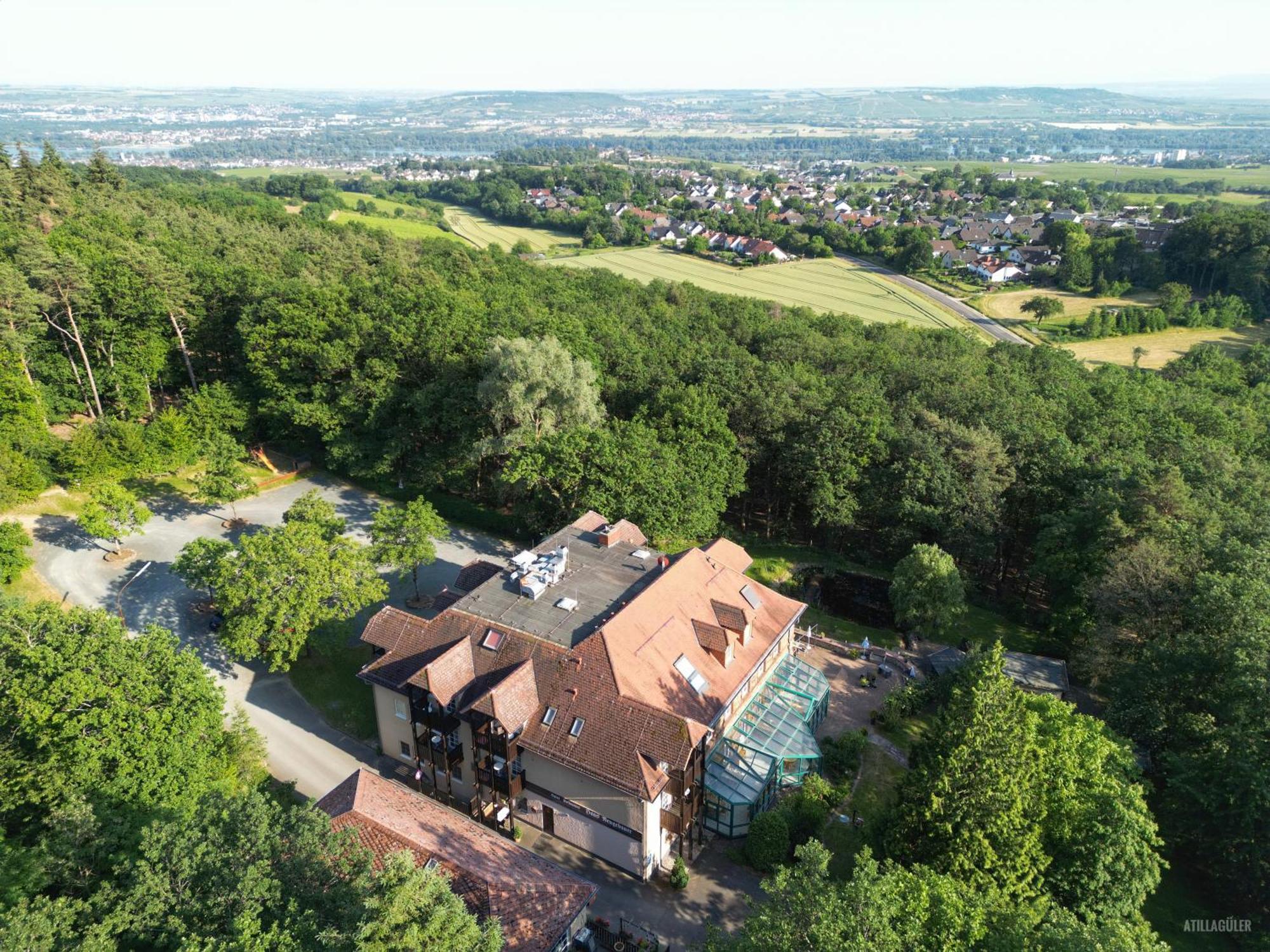 Haus Neugebauer-Garni, Johannisberg ภายนอก รูปภาพ